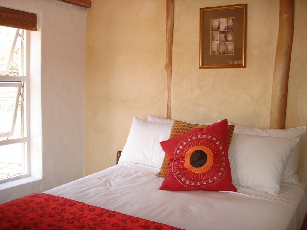 Hebron Guesthouse & Restaurant Citrusdal Luaran gambar